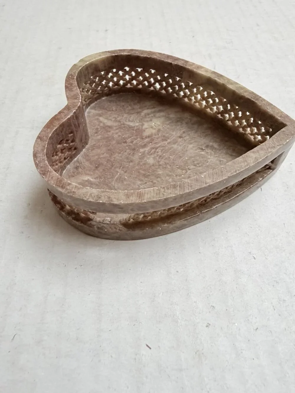 Small Heart Shaped Brown Tan Stone Trinket Dish Jewelry Make Up Tray FLAWED